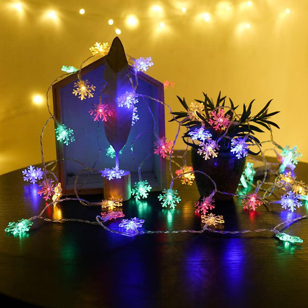 Konsalz Snowflake LED String Lights USB 3M, Cool Fairy Lights for Valentine's Day and Home Decor, Decoration Curtain Lights for Outdoor and Indoor Party, IP65 Waterproof, Multicolour - Konsalz